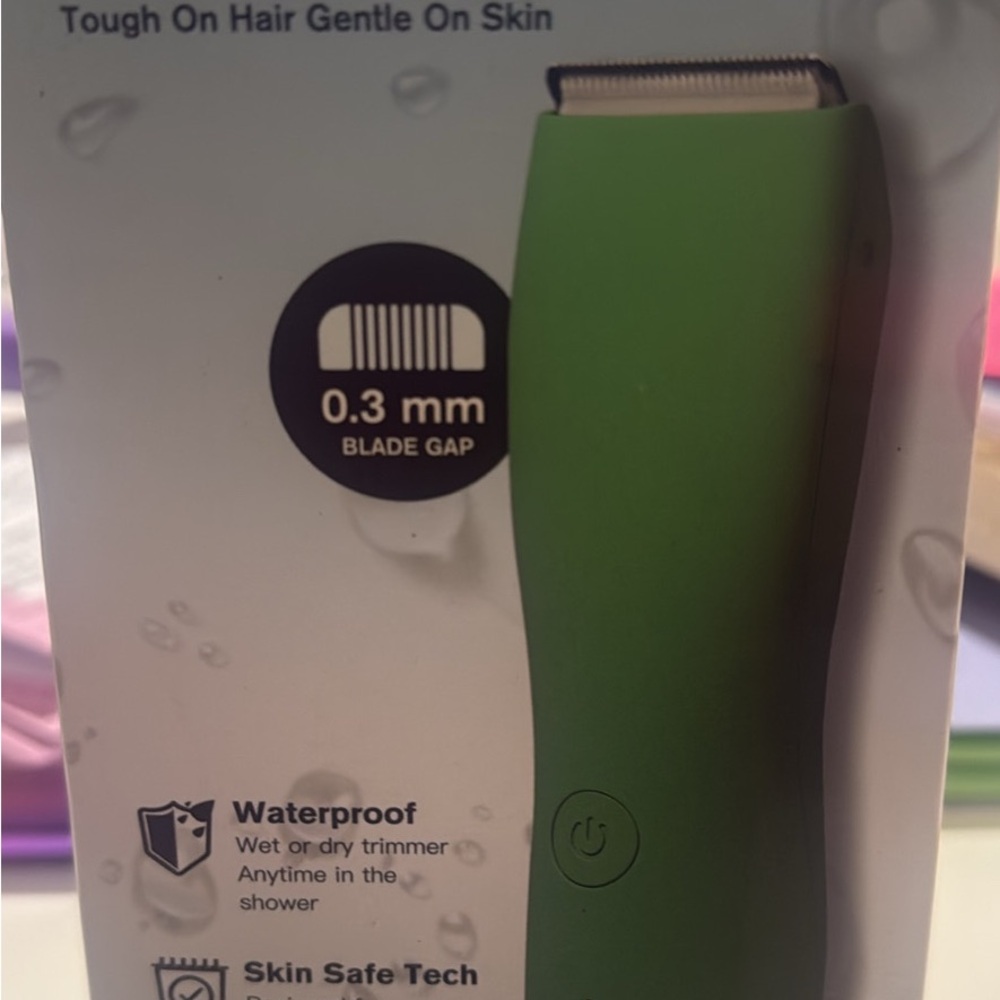 BNIB Green Waterproof Hair Trimmer
